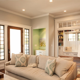 Modelo de salón cerrado, tradicional, con paredes grises