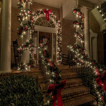 Residential Christmas Decor