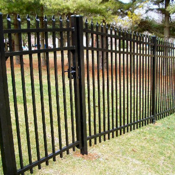 Aluminum FencingAluminum Fencing
