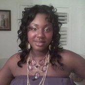 Modele Ayinde's photo