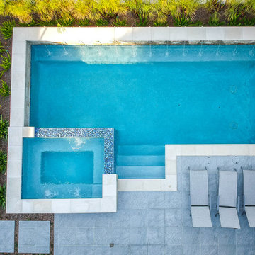 Costa Mesa New Pool Modern Design
