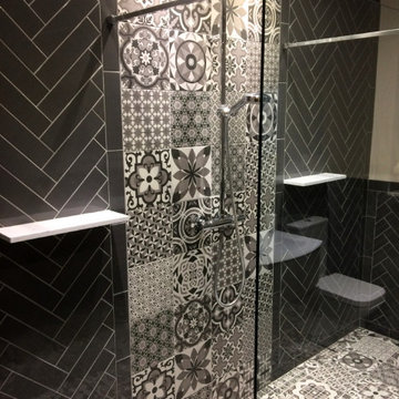 Contemporary Stylish Bathroom