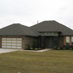 4729 Hillcrest Lane - Products