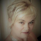 Kim Shiel's photo