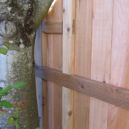 Laurie & Peter's Fence - Home Fencing And Gates