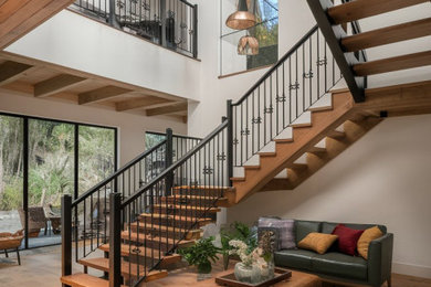 Example of a mountain style staircase design