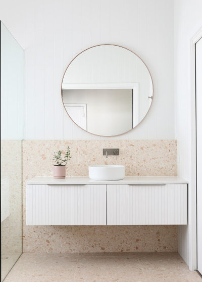 Modern  by Smart Style Bathrooms