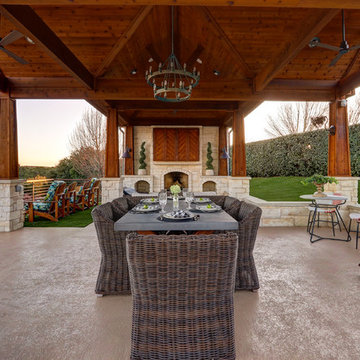 Award-Winning Outdoor Oasis in West Austin's Davenport Ranch