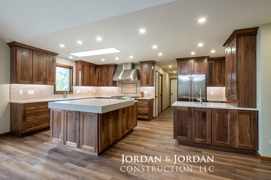 Inspiration for a kitchen remodel in Cleveland
