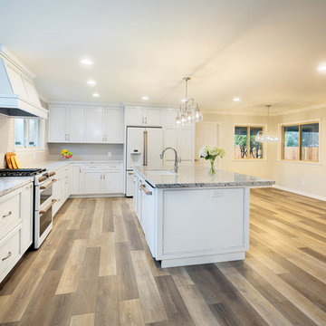 Morada California | Country Chic bathroom & kitchen