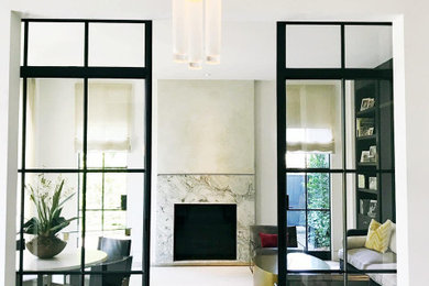 Family room photo in Los Angeles