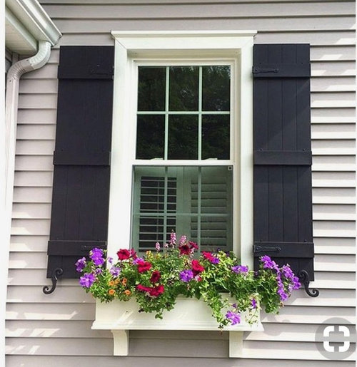 What color should we paint exterior shutters?