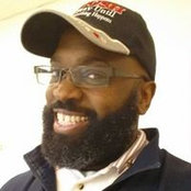 Foto von Zelmon McBride Jr