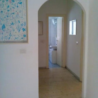 Inspiration for a modern home design remodel in Rome