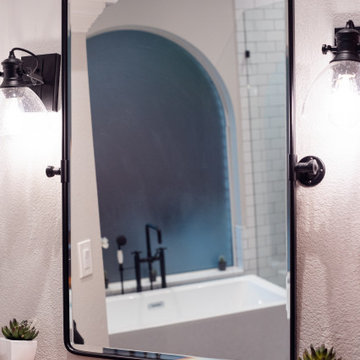 English Chestnut | Master Bathroom