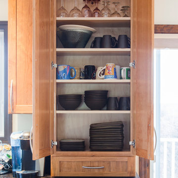 Medallion Cabinets, Shaker Style Door, Cherry Wood