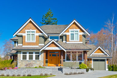 Arts and crafts exterior home photo in Other