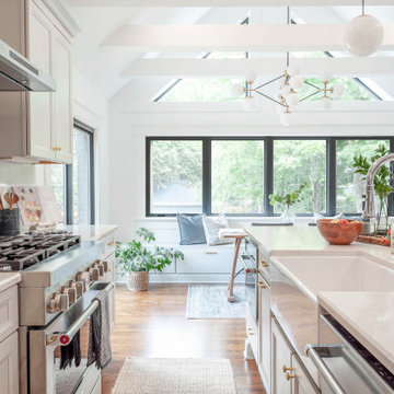 Nashville Sylvan Park Kitchen and Deck Addition