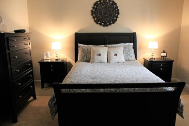 Inspiration for a timeless bedroom remodel in Miami