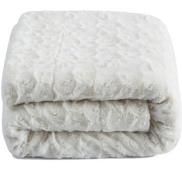Roses Fur Sherpa Fleece Blanket, White Petal, 63x87