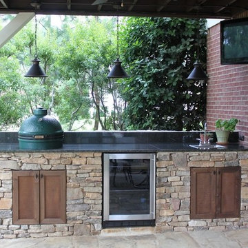 Outdoor Kitchens