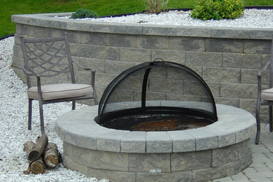 Inspiration for a timeless patio remodel in Boston