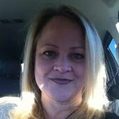 Elizabeth Mitrani's photo