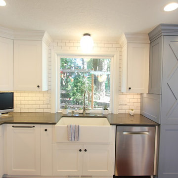 Spacious Custom Kitchen