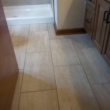 Lancaster- Traditional Bathroom Remodel