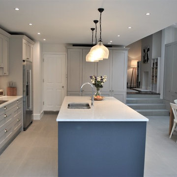 Modern Shaker kitchen in grey with dark island