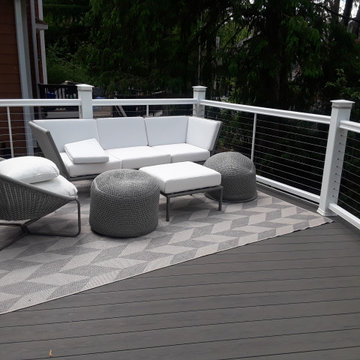 Silver Maple TimberTech Deck with white rails & horizontal cables in Naperville