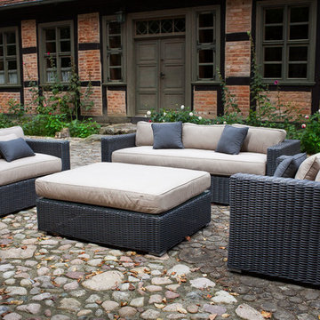 Toja Patio Furniture - Yorkville Couch Set - House