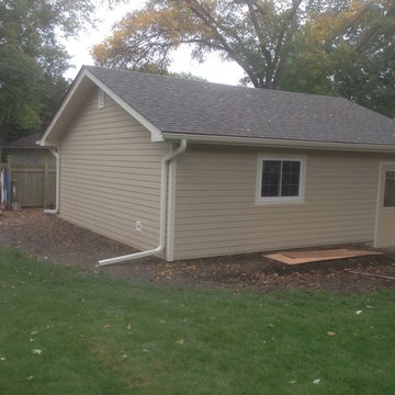 2 Car Detached Garage