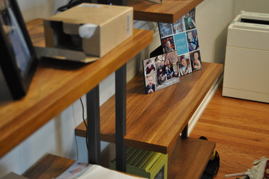 Home design - contemporary home design idea in Raleigh