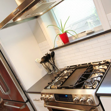 Open Concept Family Kitchen