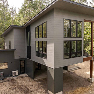 Seabeck - Contemporary Forest Edge Residence