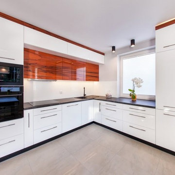 White and Veneer High Gloss Modern Kitchen