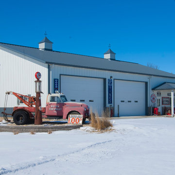 Rex & Kelly's Hobby Garage