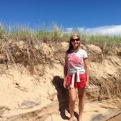 Julie Makela's photo