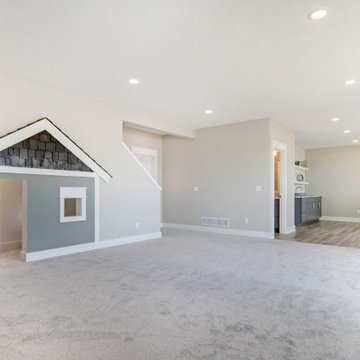 Home Bars, Bonus Rooms & Features