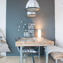 table&chairs