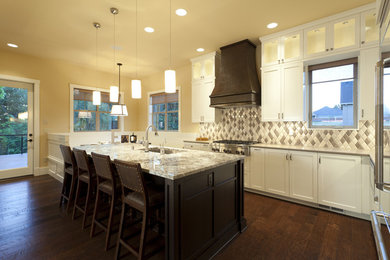 Inspiration for a timeless kitchen remodel in Portland