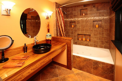 Example of a minimalist home design design in Minneapolis