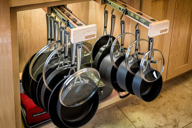 Example of a kitchen design in Denver