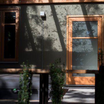 Hot Tub canopy shadows and light