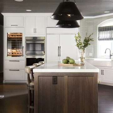 A Mood Setting and Show Stopping Kitchen