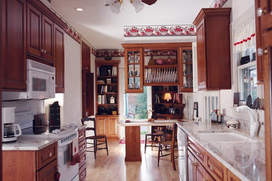 Inspiration for a timeless kitchen remodel in Philadelphia
