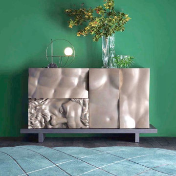 Extraordinary Pieces