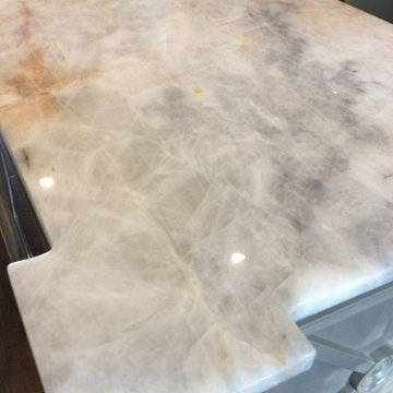 Cristallo Quartzite Kitchen