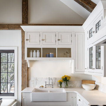 RUSTIC COTTAGE KITCHEN, OTTAWA - ASTRO DESIGN CENTRE